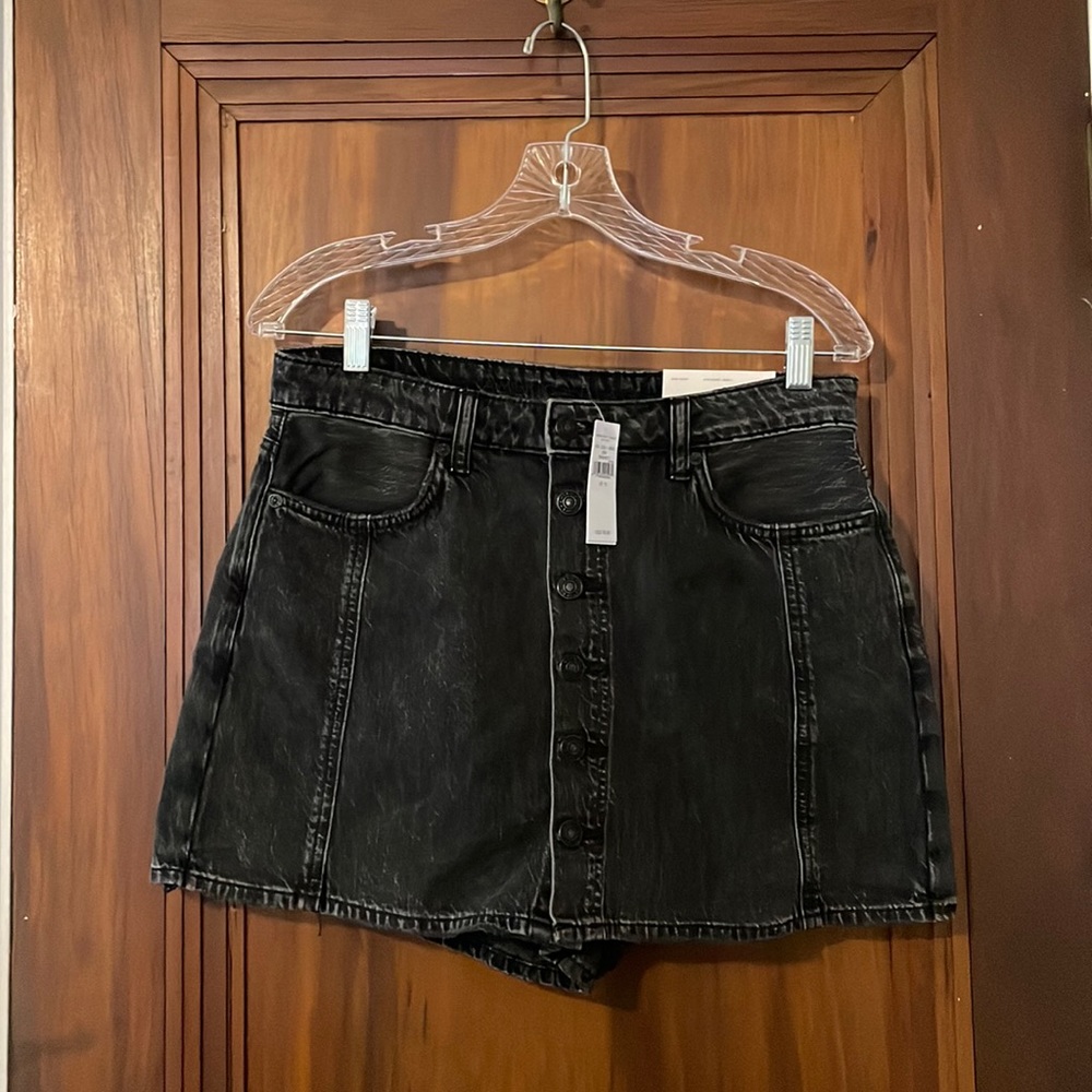 AE SKORTS